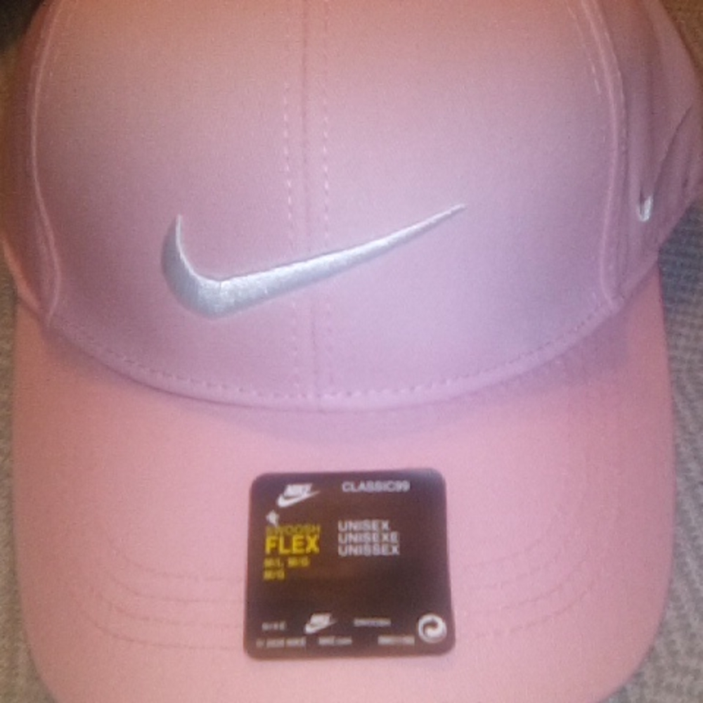 Nike adjustable hat